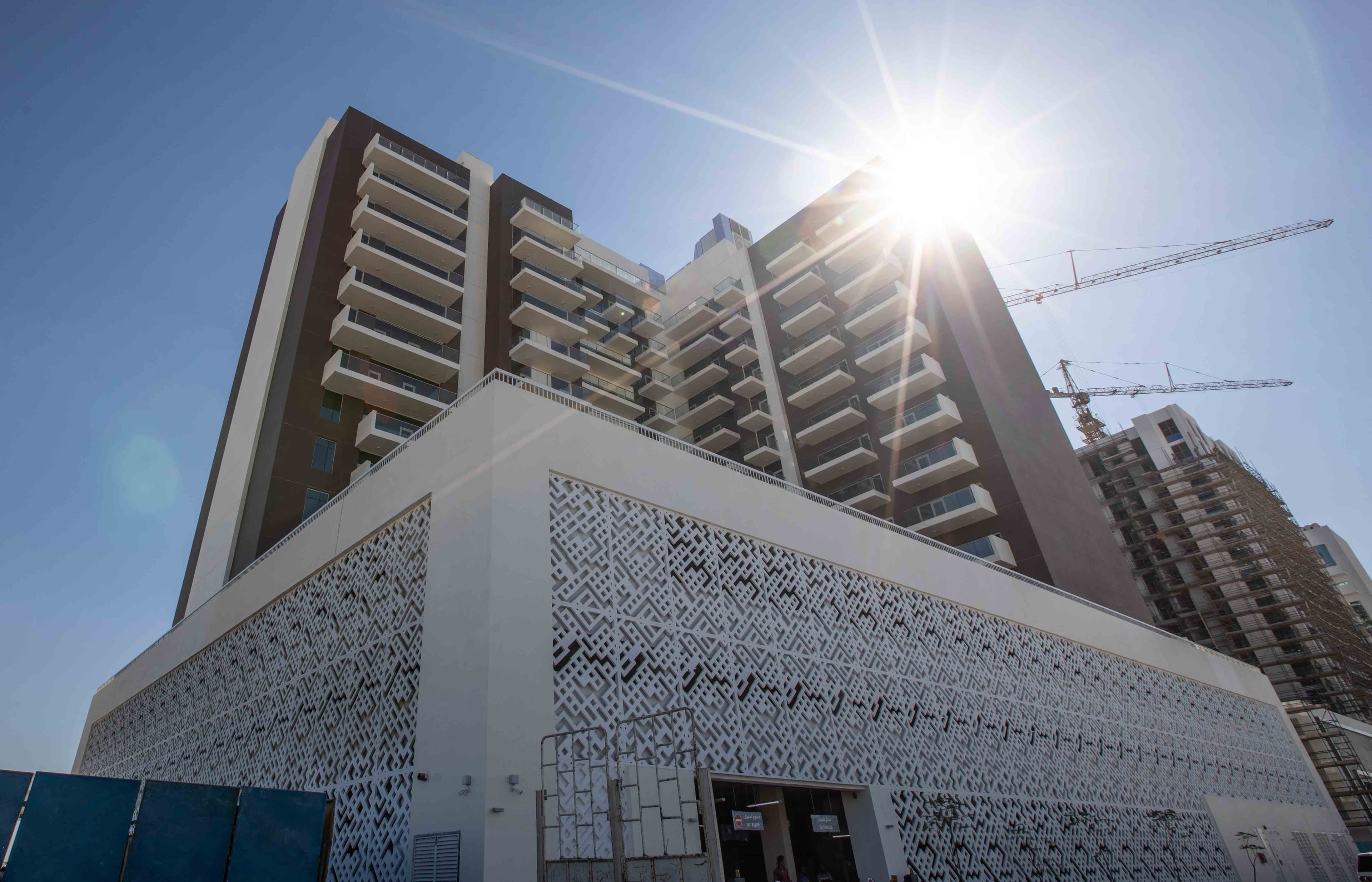 15784729521252967685-4