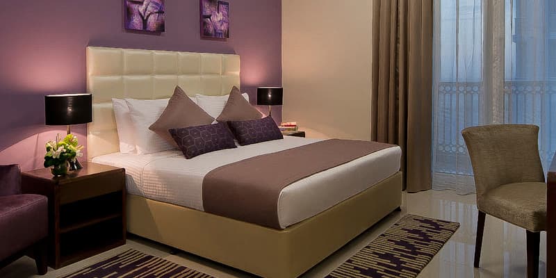 Spacious 1-bedroom apartment for sale in Suburbia image 1