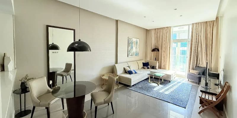 Sophisticated studio apartment for sale in Damac Majestine image 1
