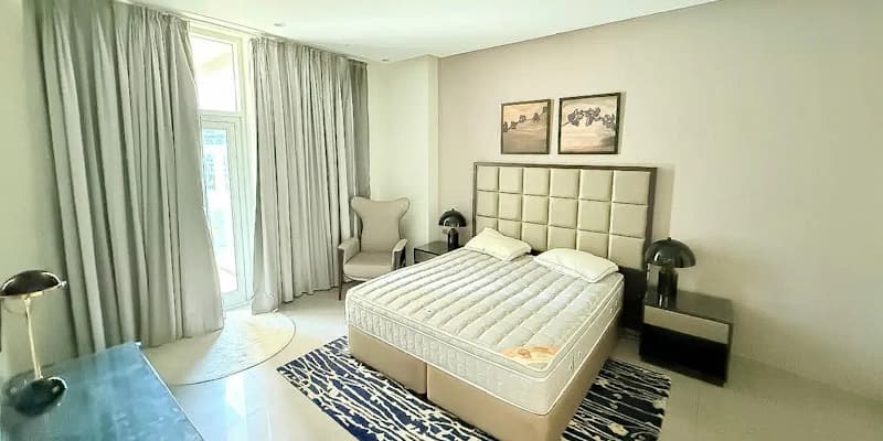 Sophisticated studio apartment for sale in Damac Majestine image 3