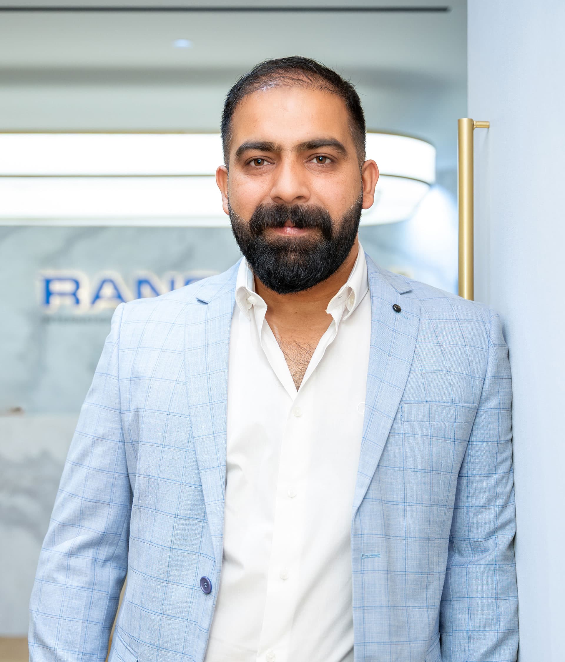 Asim  Khan 