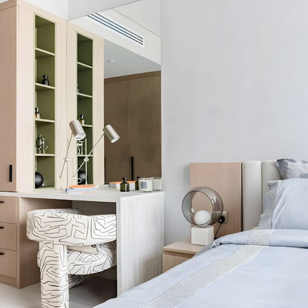 Property-For-Sale-in-Lum1nar-Tower-1-4