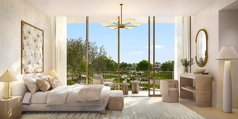 CHIC 3 BEDROOM TOWNHOUSE image 2