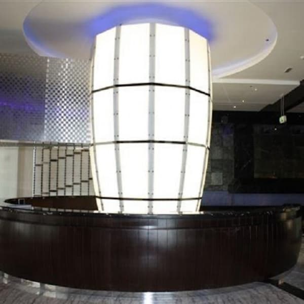 The_Prism__Business_Bay_-_Lobby1385639109-l-1