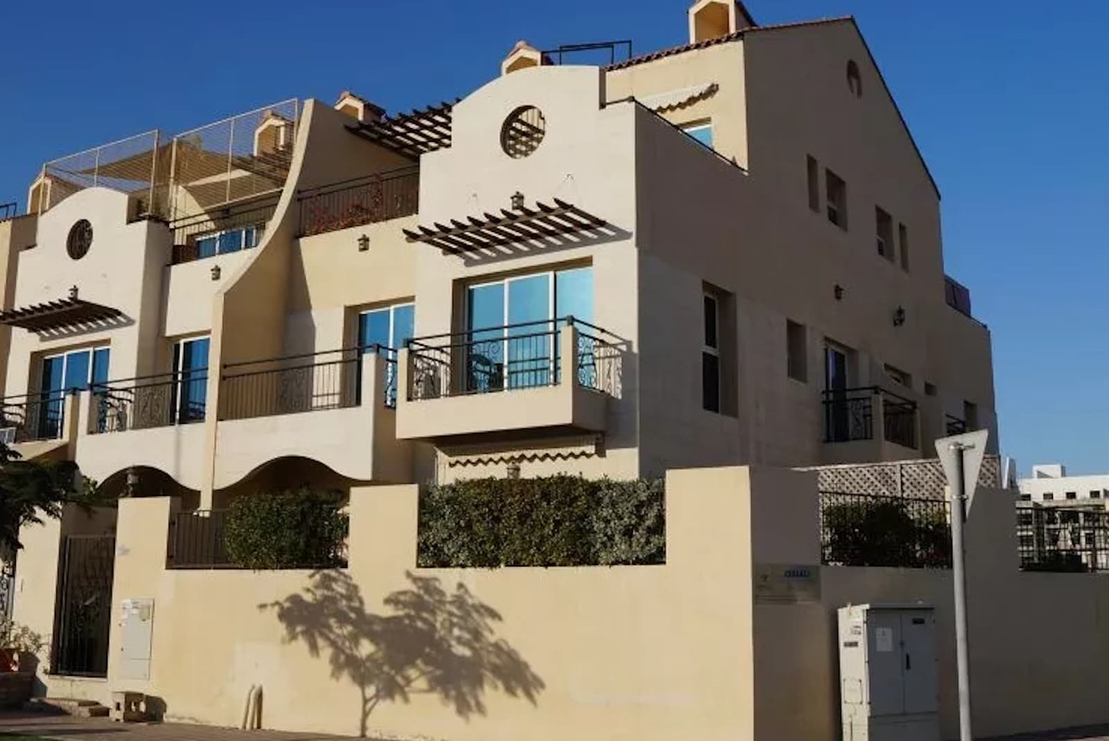 Westar-La-Residencia-Del-Sol-001.jpg-3