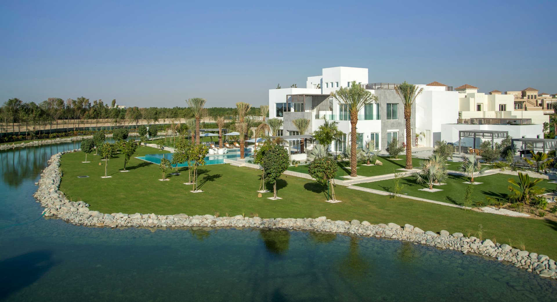 The Reserve Villas image 2