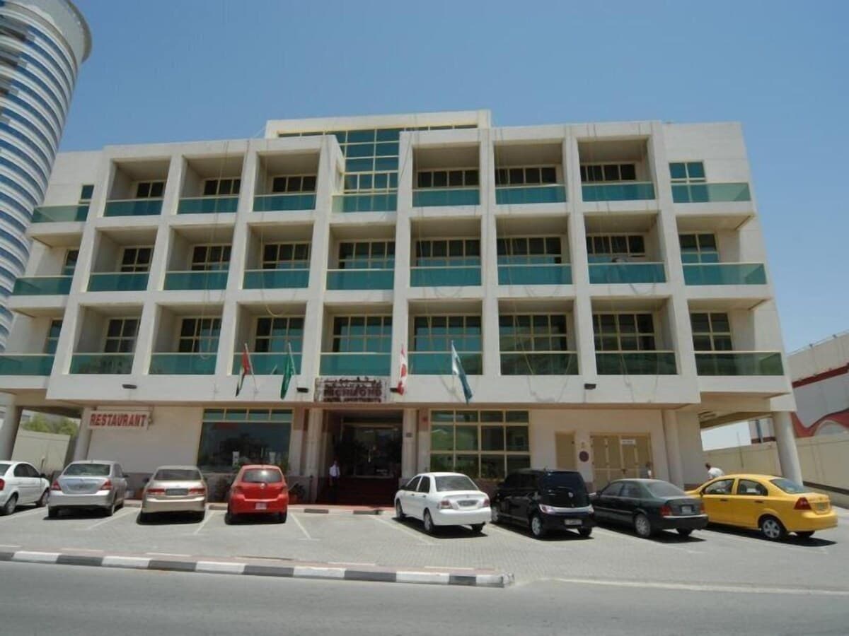 The Richmond Hotel Apartment image 2