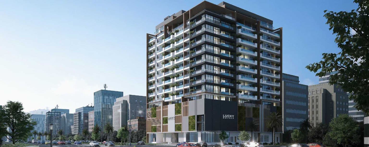 Lucky Royale Residence image 3