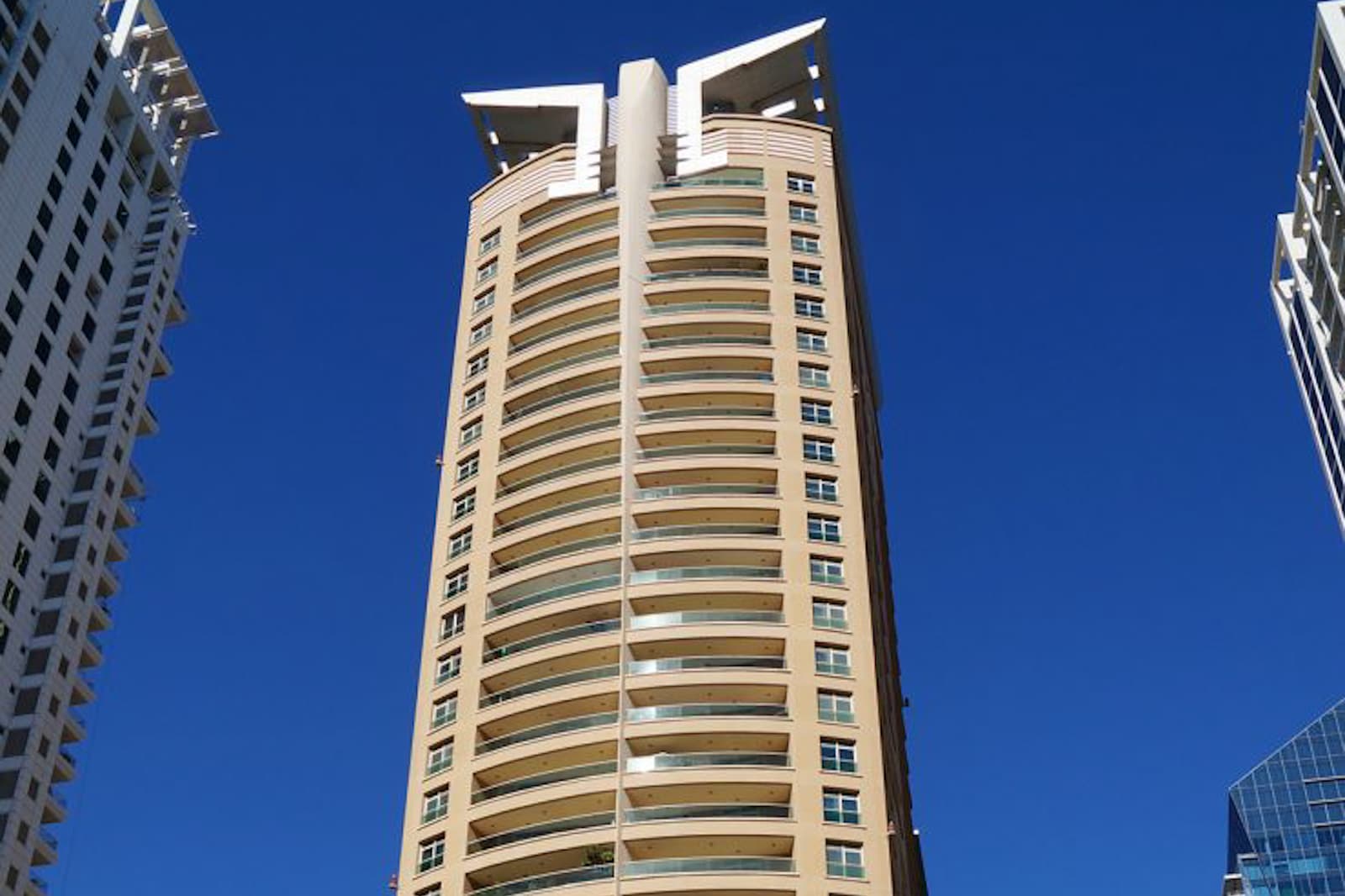 Marina Mansions image 2