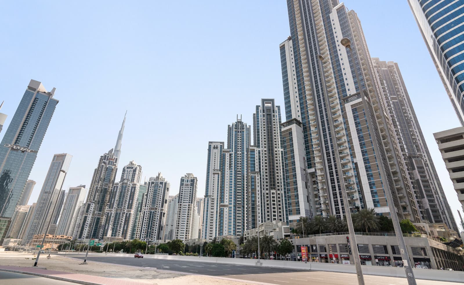 Executive Tower E image 2