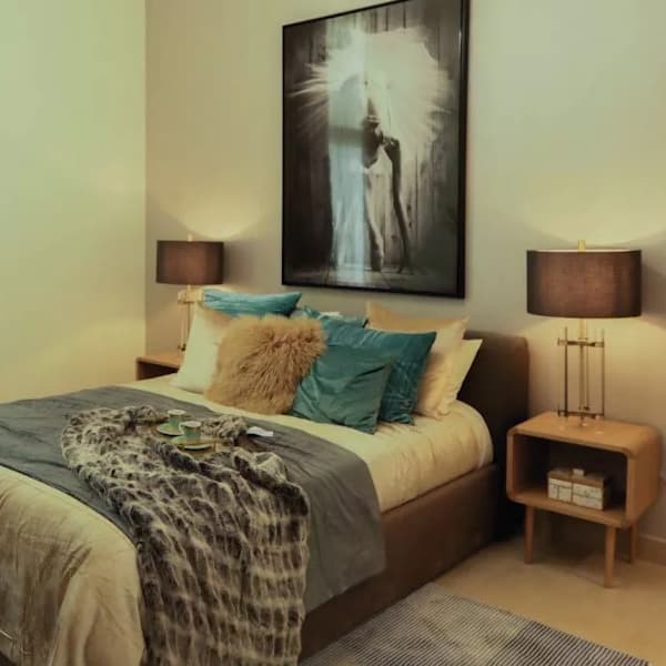 Azizi-Farishta-5.jpg-2